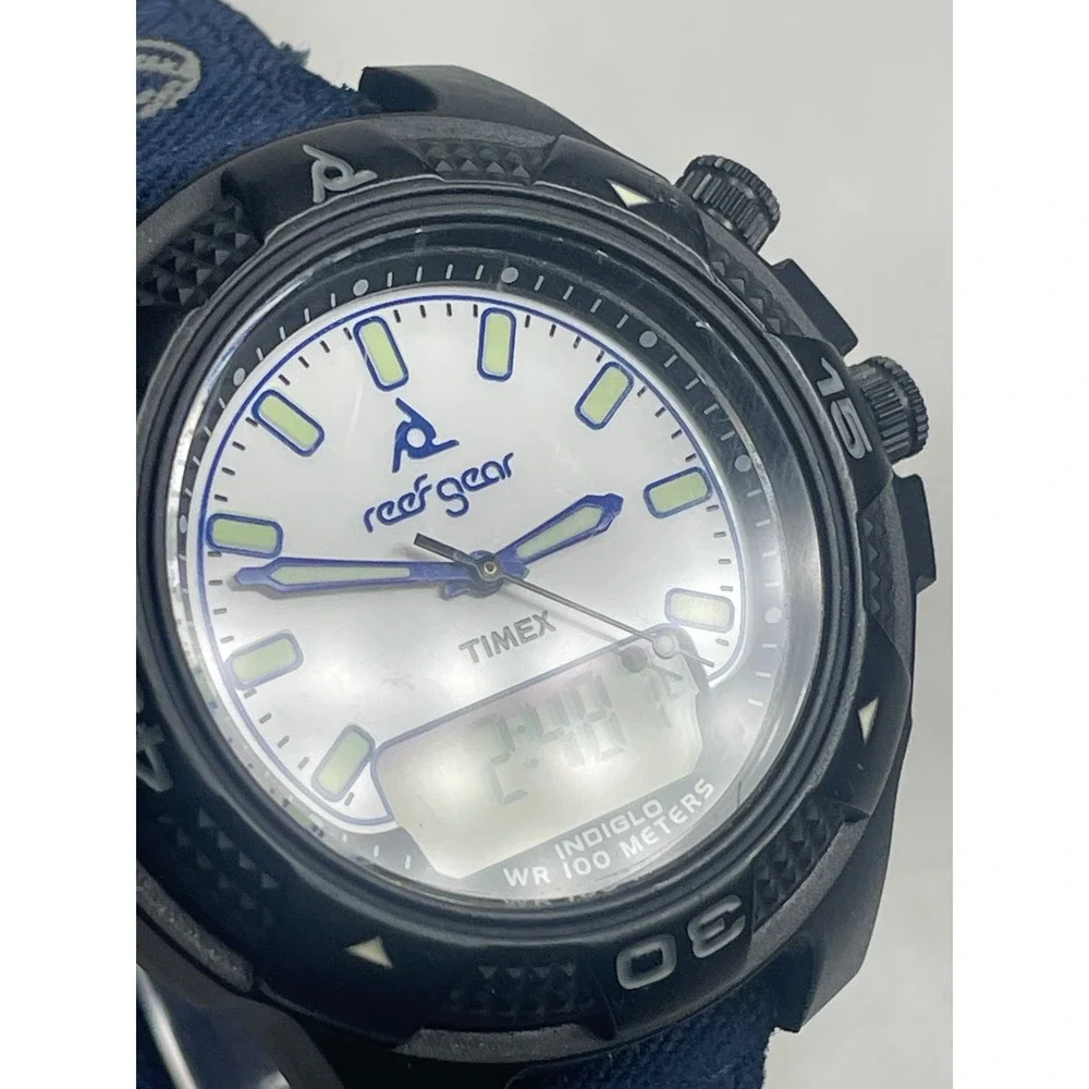 Vintage Timex Reef Gear Analog Digital Water Resist Indiglo FreeStyle Band Mint
